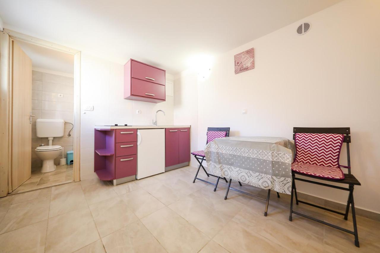 Holiday Home Ana Poljana  ภายนอก รูปภาพ