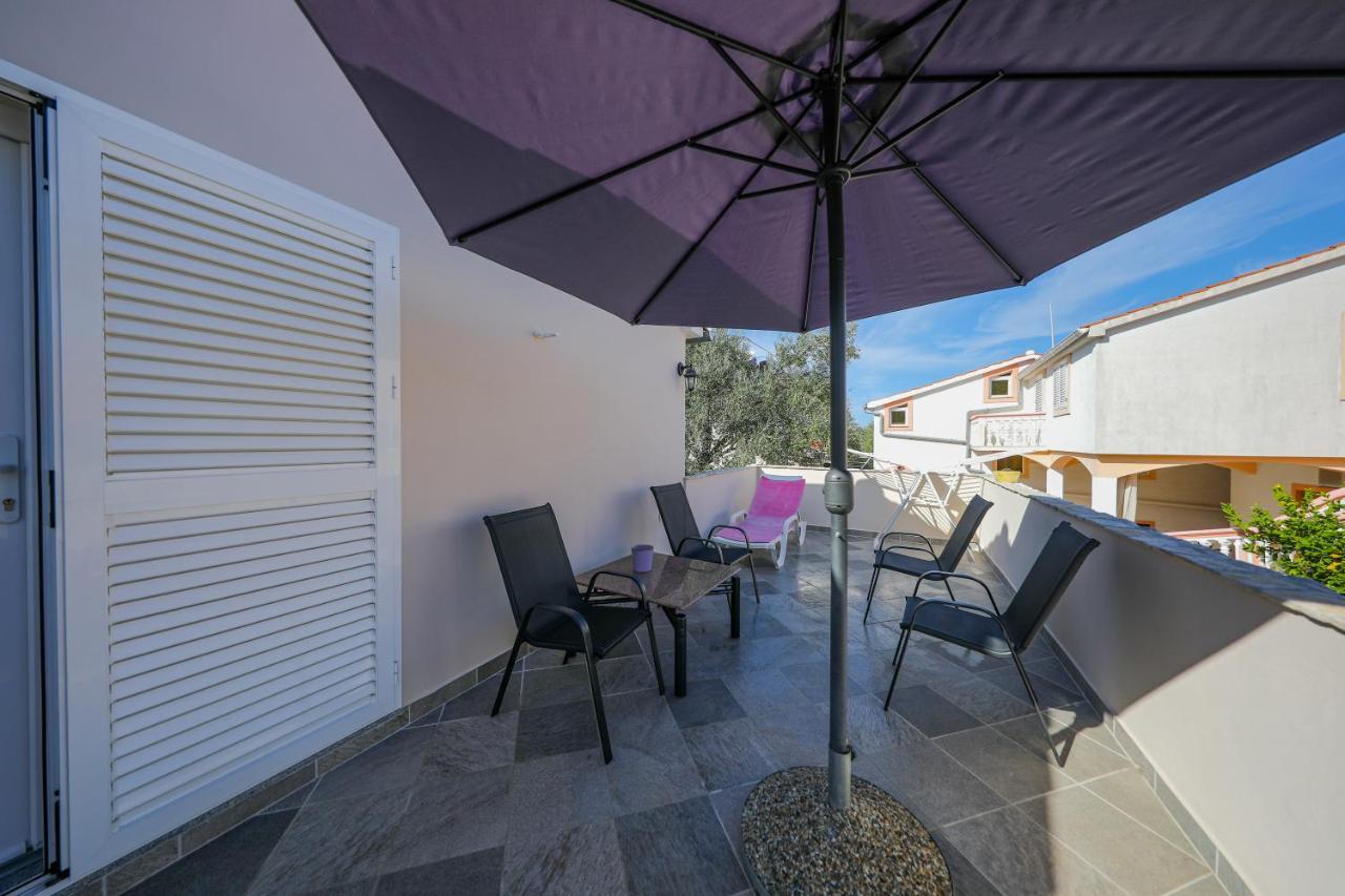 Holiday Home Ana Poljana  ภายนอก รูปภาพ